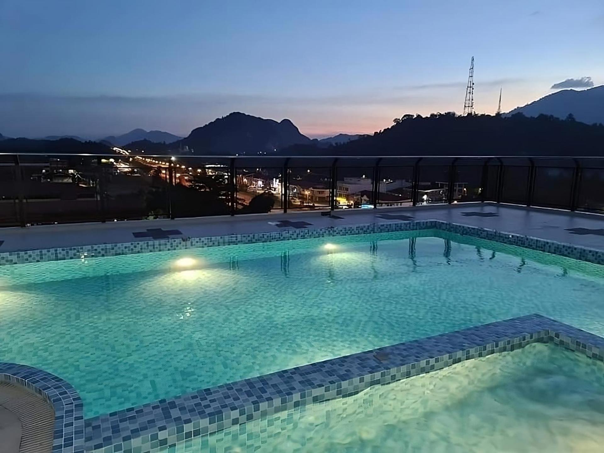 Homestay Studio Apartment Bentara Suite, Kompleks Mutiara Gua Musang Εξωτερικό φωτογραφία